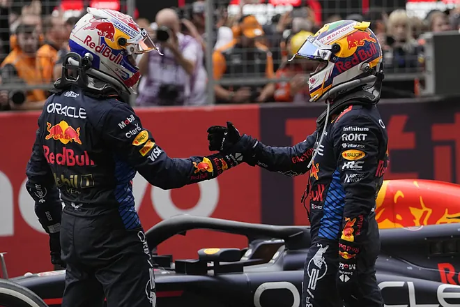 Verstappen influyó en la renovación de Checo Pérez con Red Bull