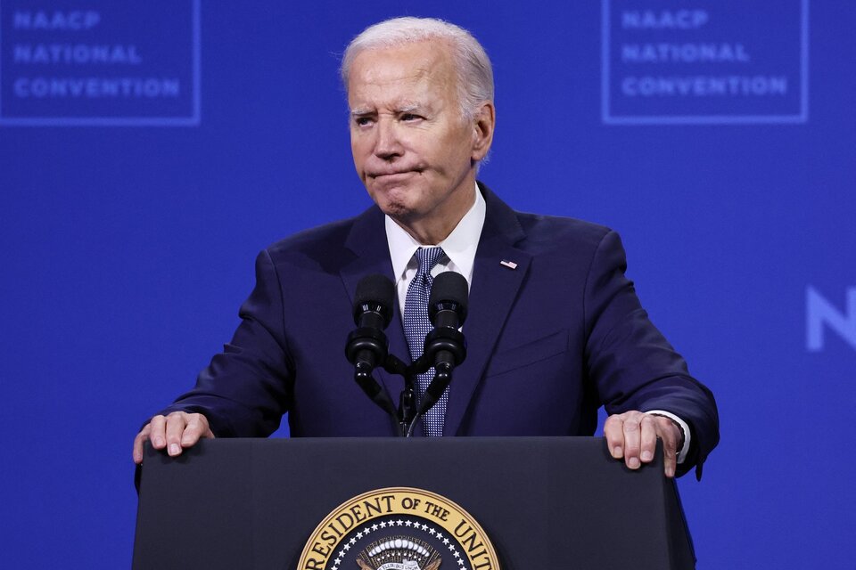 Joe Biden Renuncia a la Reelección: Un Cambio de Rumbo en la Casa Blanca