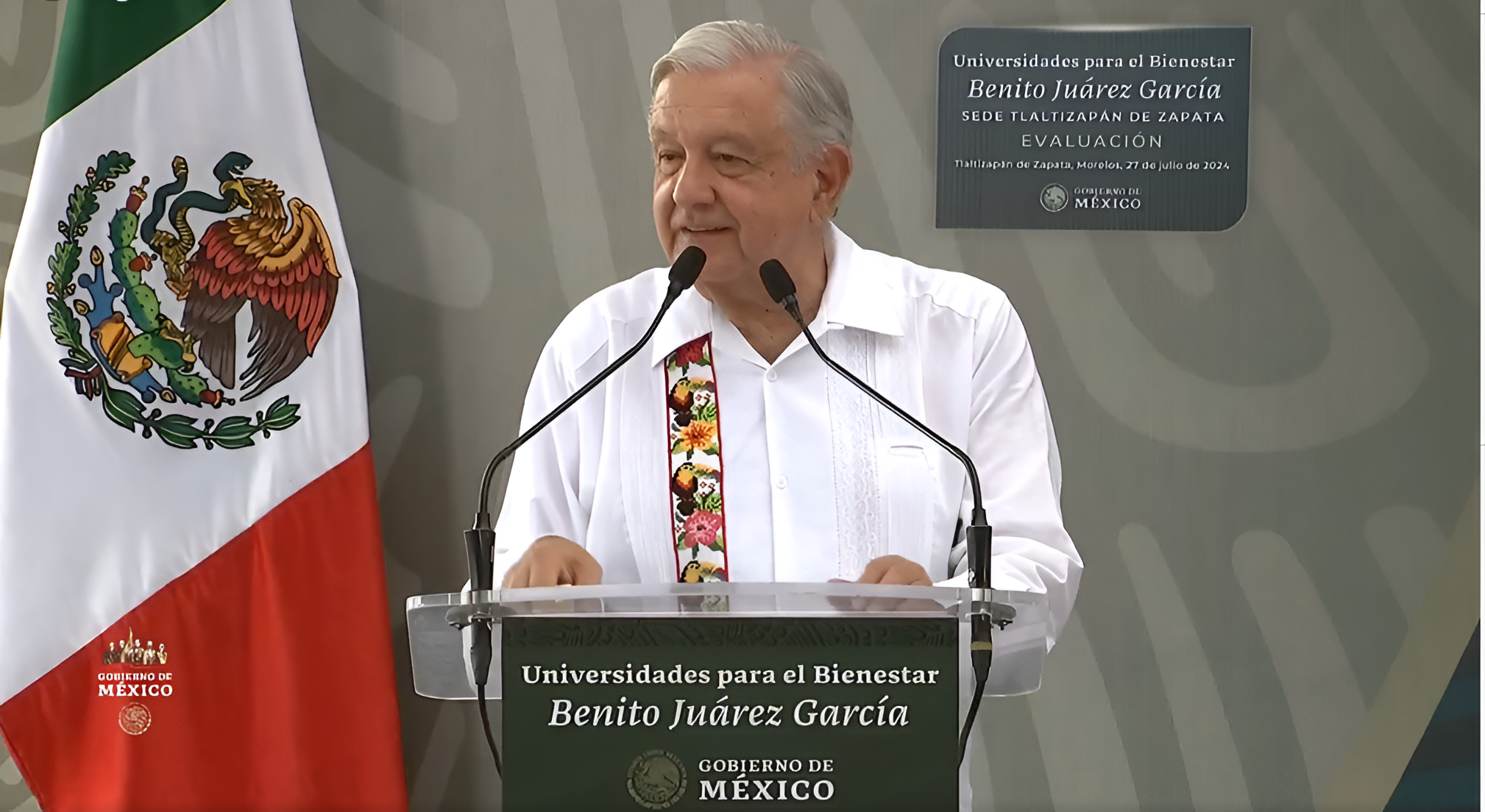 “La Educación no es un privilegio, es un Derecho de nuestro Pueblo”: AMLO