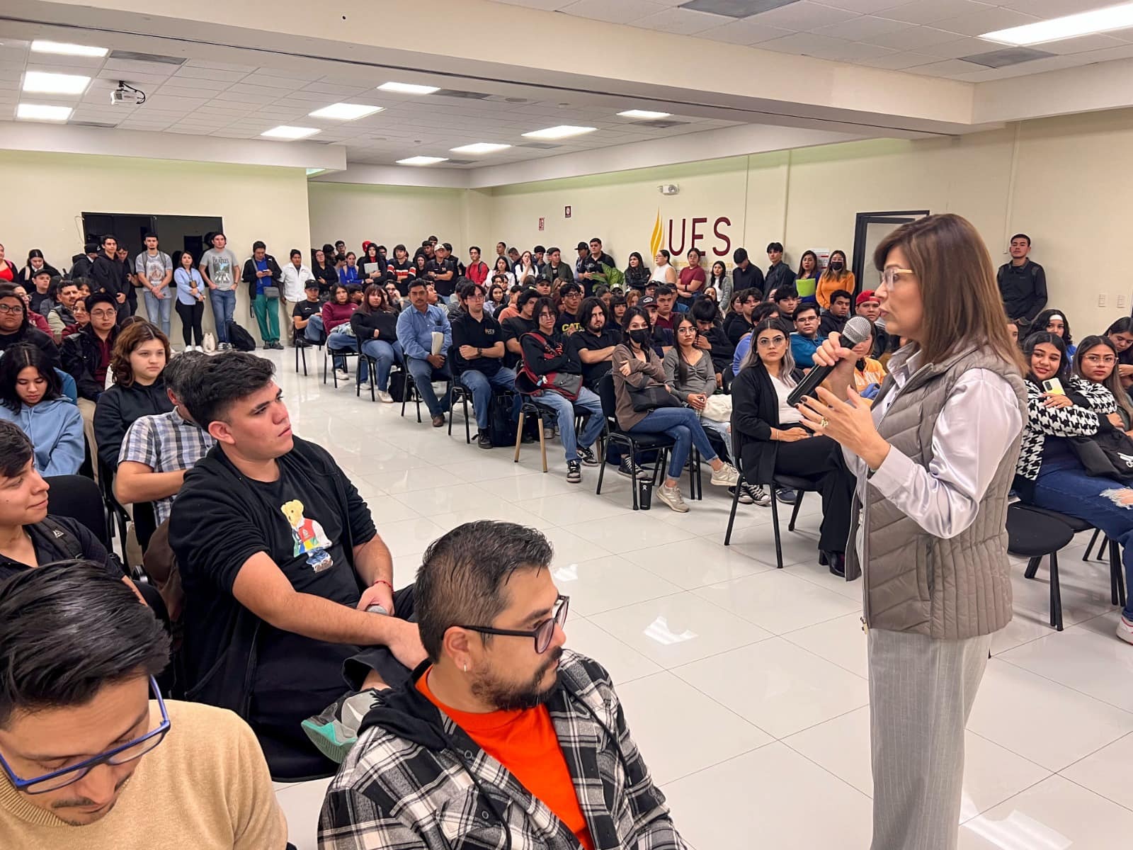 Se suma UES a jornada de activismo contra la Violencia de Género