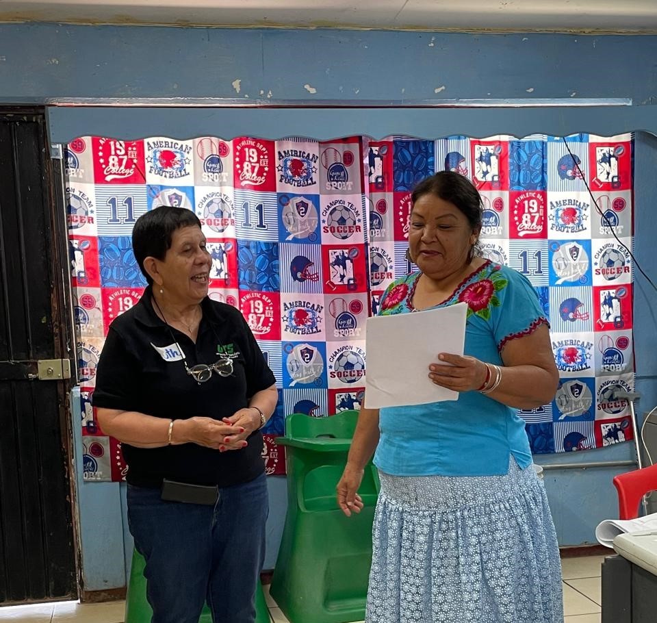 Capacita UTS a mujeres yaquis