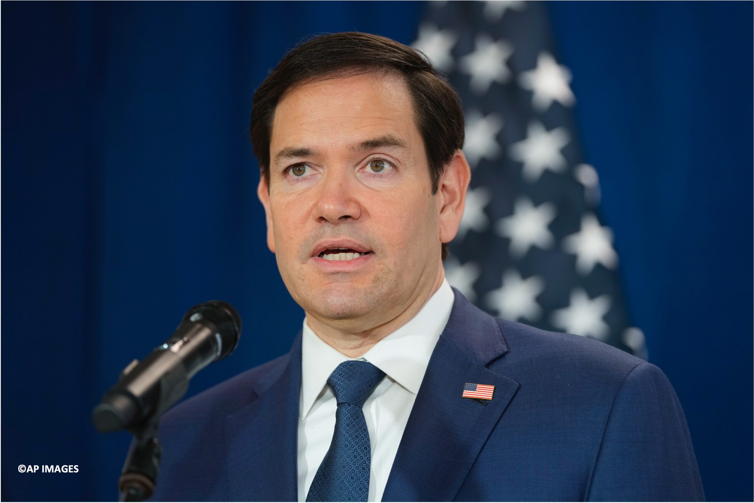 Rubio pide a China intervenir para evitar cierre del estrecho de Ormuz