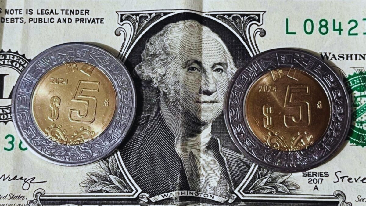 Peso mexicano se aprecia; petróleo cae más de 7% tras tensiones entre EE.UU. e Irán