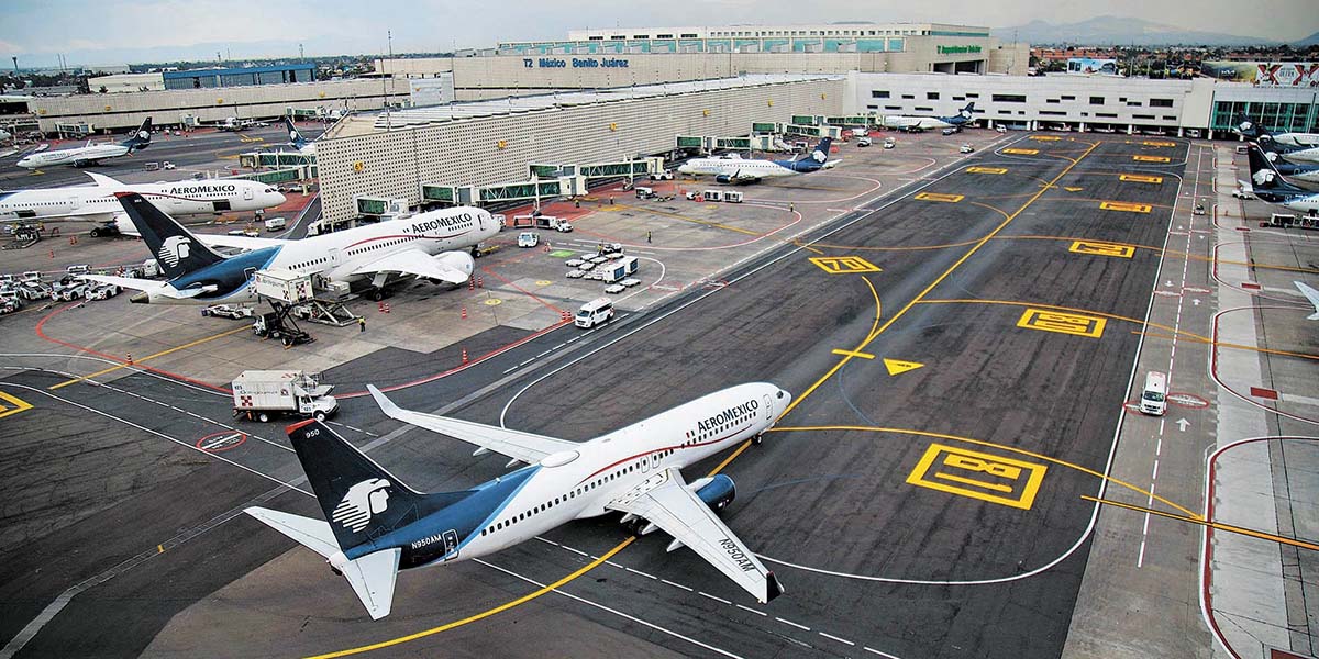 Estados Unidos amenaza con restringir vuelos de aerolíneas mexicanas por conflicto de competencia