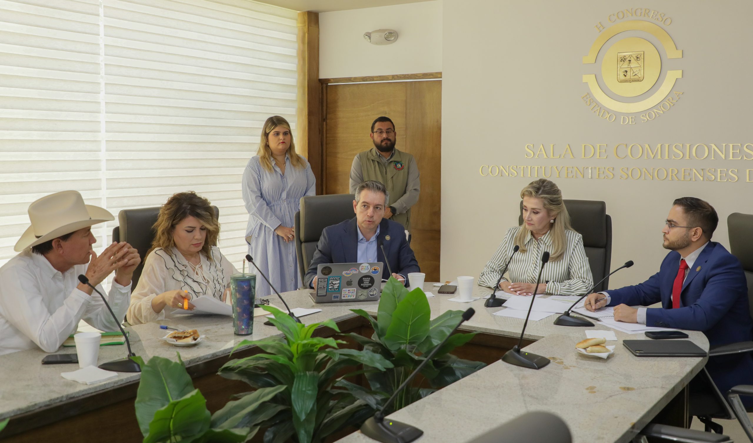 Comisión de Hacienda aprueba que ayuntamientos contraten créditos para fortalecer la infraestructura municipal