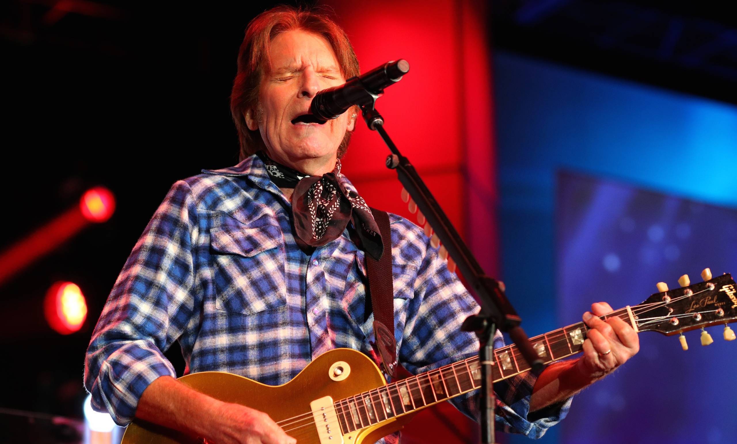 “Me gustaría que Donald Trump tuviera más empatía”: John Fogerty