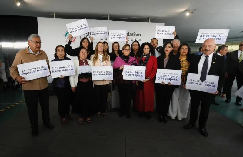 Condena unánime al acoso contra la presidenta Sheinbaum