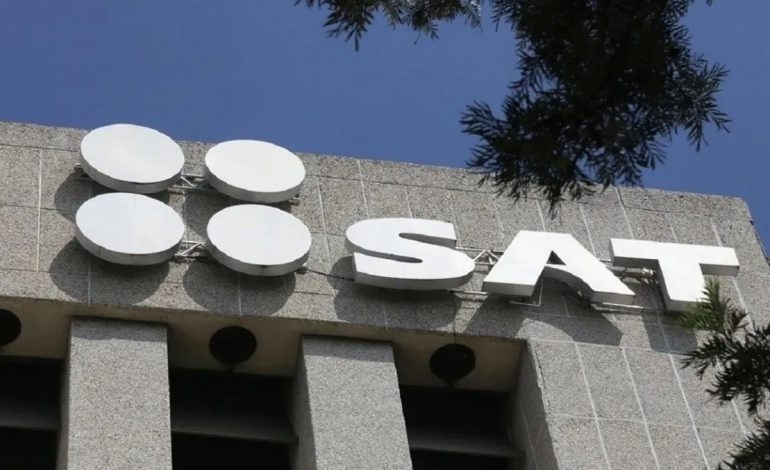Grandes empresas adeudan más de un billón de pesos al SAT