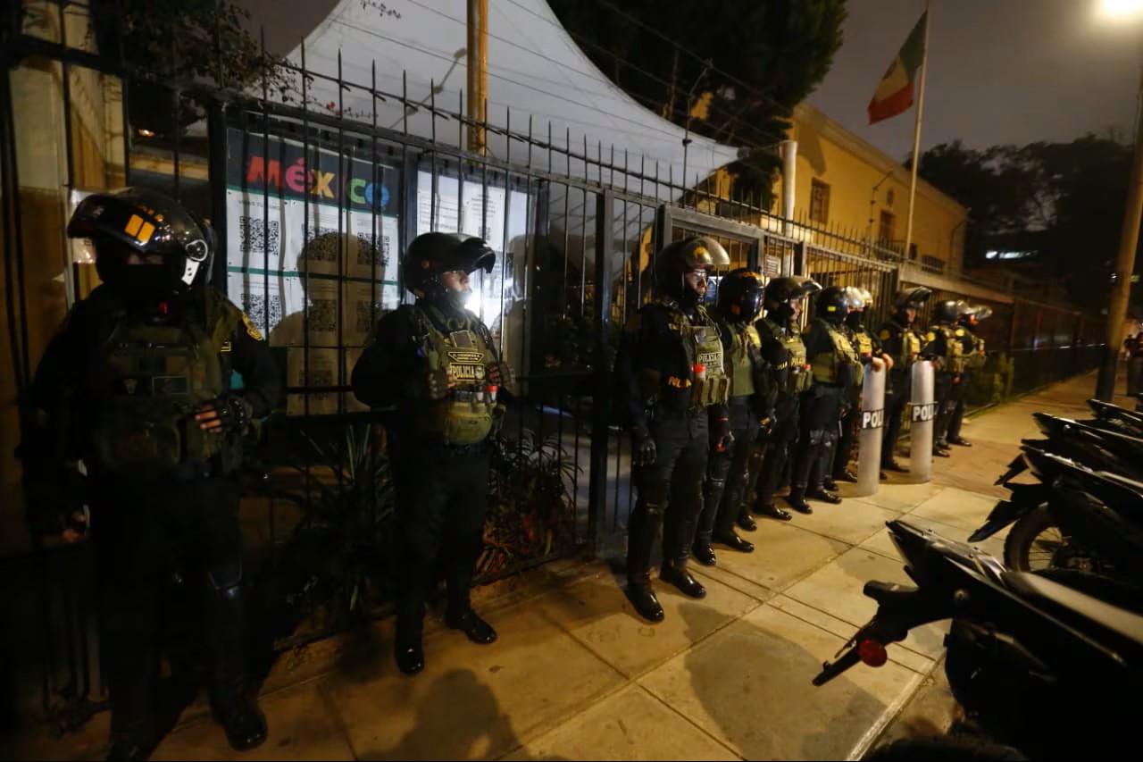 Decisión desproporcionada de Perú al romper relaciones diplomáticas con México