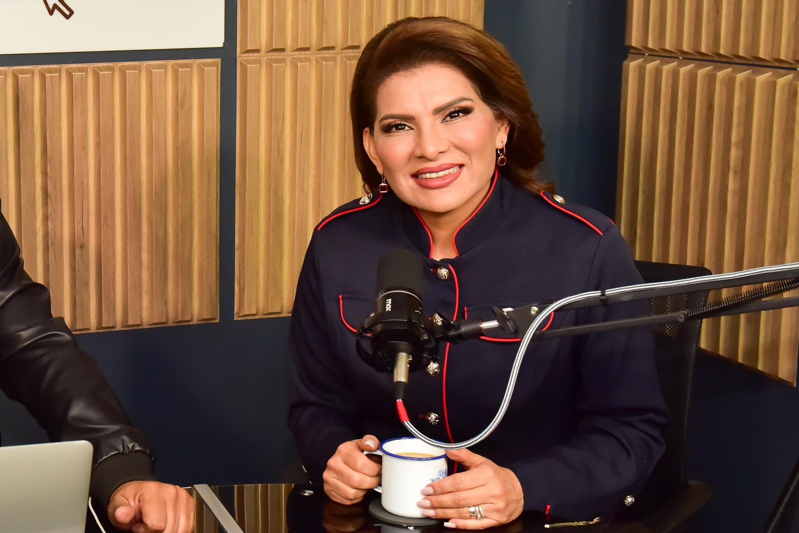 Invertir en servicios de salud es invertir en el bienestar de la gente: Lorenia Valles