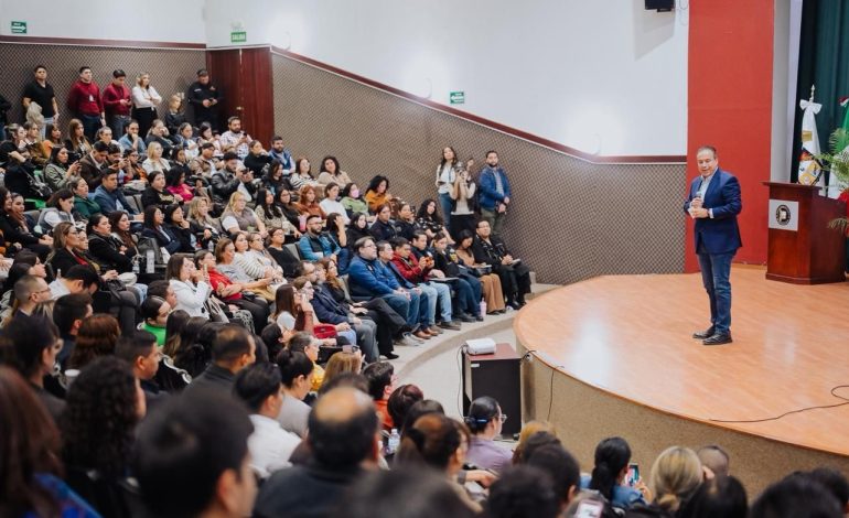 Reafirman Toño Astiazarán y Patty Ruibal compromiso con la protección de la niñez