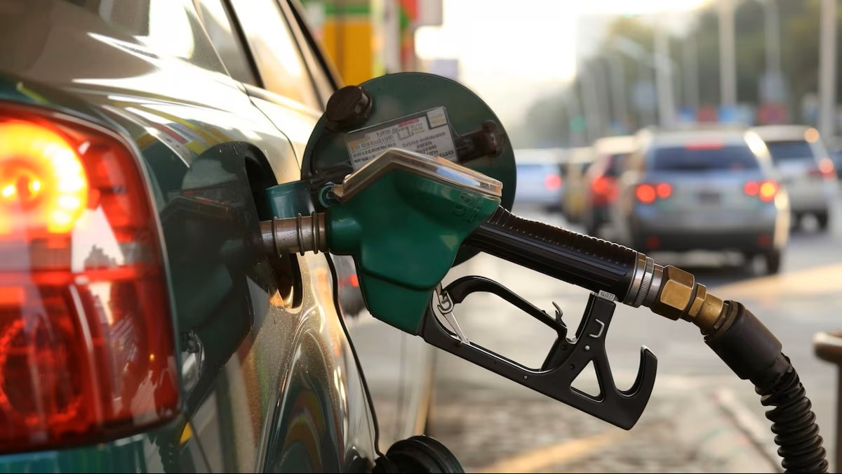 La guerra en Irán activó subsidio de 2.6 pesos al diésel en México