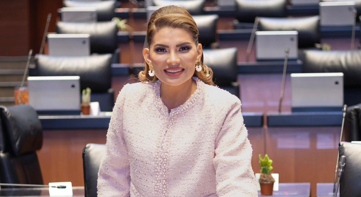 Presenta Lorenia iniciativa para regular uso de redes sociales en niñ@s y adolescentes