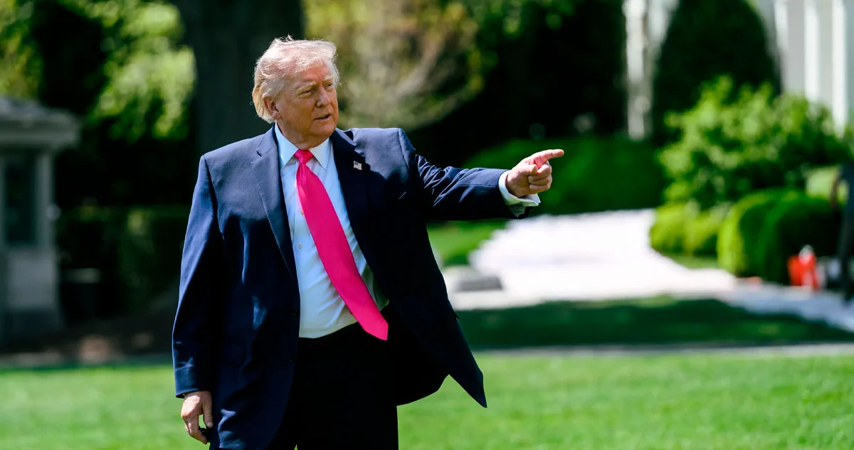 “No soy un pedófilo”: Trump estalla contra periodista por pregunta sobre nota de Cole