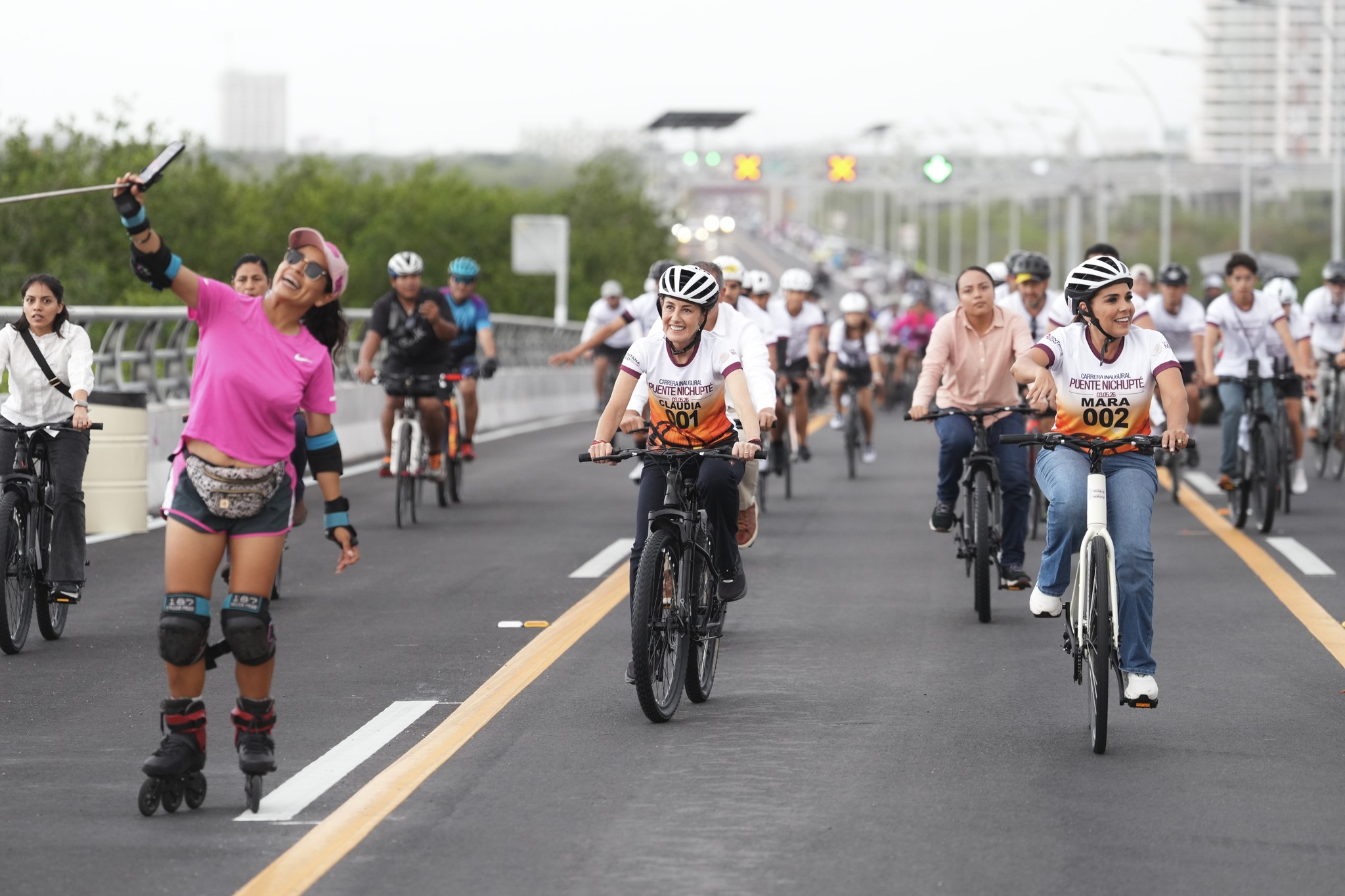 Claudia Sheinbaum comparte Impresionantes imágenes del puente Nichupté