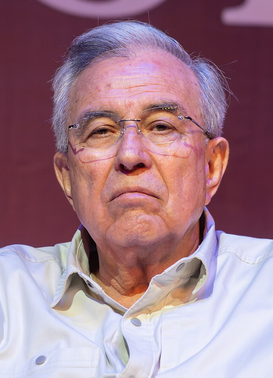 Rubén Rocha Moya comparece ante la FGR en Culiacán; asegura que seguirá colaborando con las investigaciones