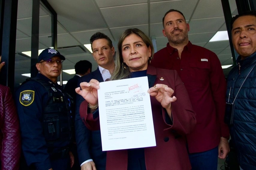 Morena denuncia ante la FGR a Samuel García por presunto desvío y triangulación de recursos públicos