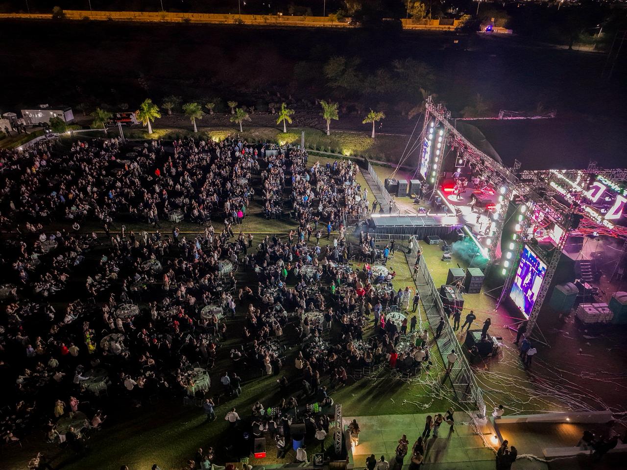 Celebra Toño Astiazarán y Patty Ruibal éxito de concierto para Centro de Neurodesarrollo