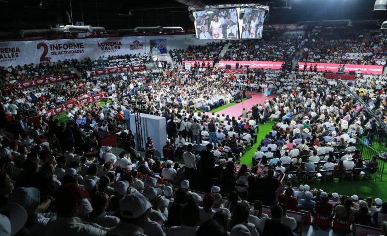 Abarrota Lorenia Valles la “Arena Sonora”, en su Segundo Informe