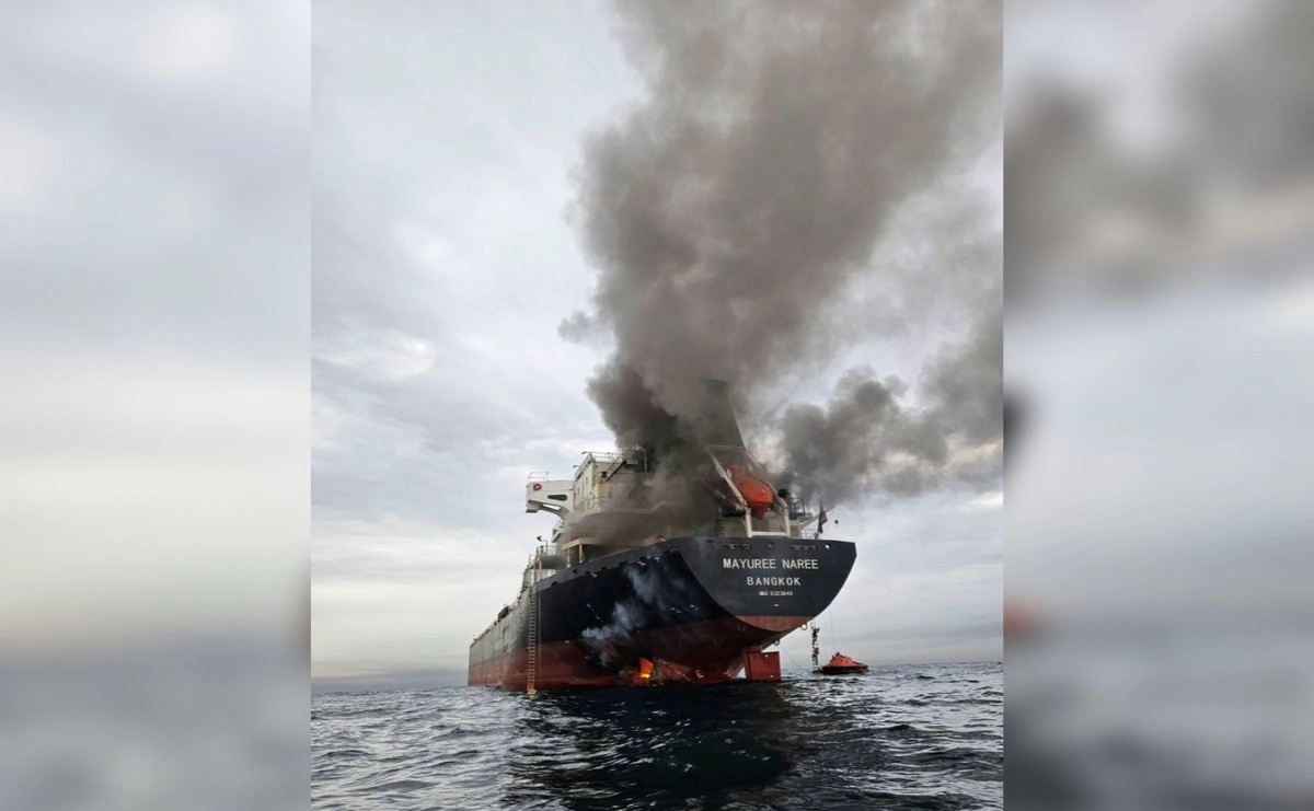 Irán cierra estrecho de Ormuz; EU lanza tercera ronda de ataques contra Teherán