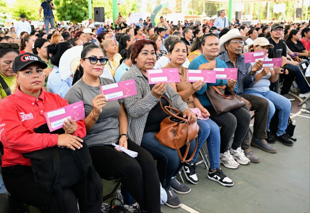 Gobernador entrega pago de Tarjeta de Oportunidades: beneficia a 16 mil familias