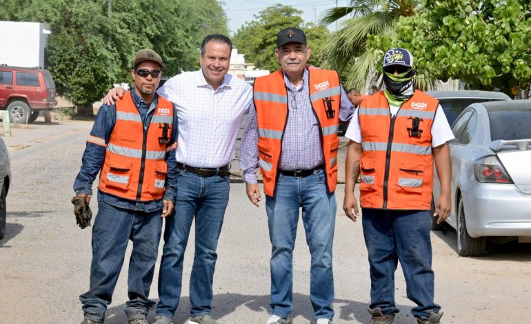 Lleva Toño Astiazarán operativo de bacheo “Un Día en tu Colonia” a Puerta Real Etapa VIII