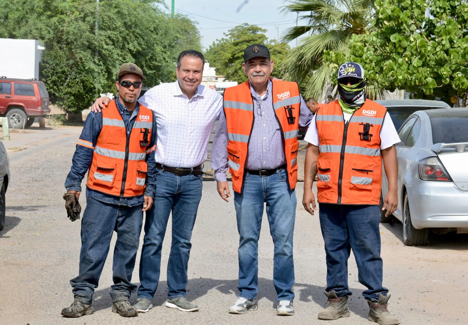 Lleva Toño Astiazarán operativo de bacheo “Un Día en tu Colonia” a Puerta Real Etapa VIII