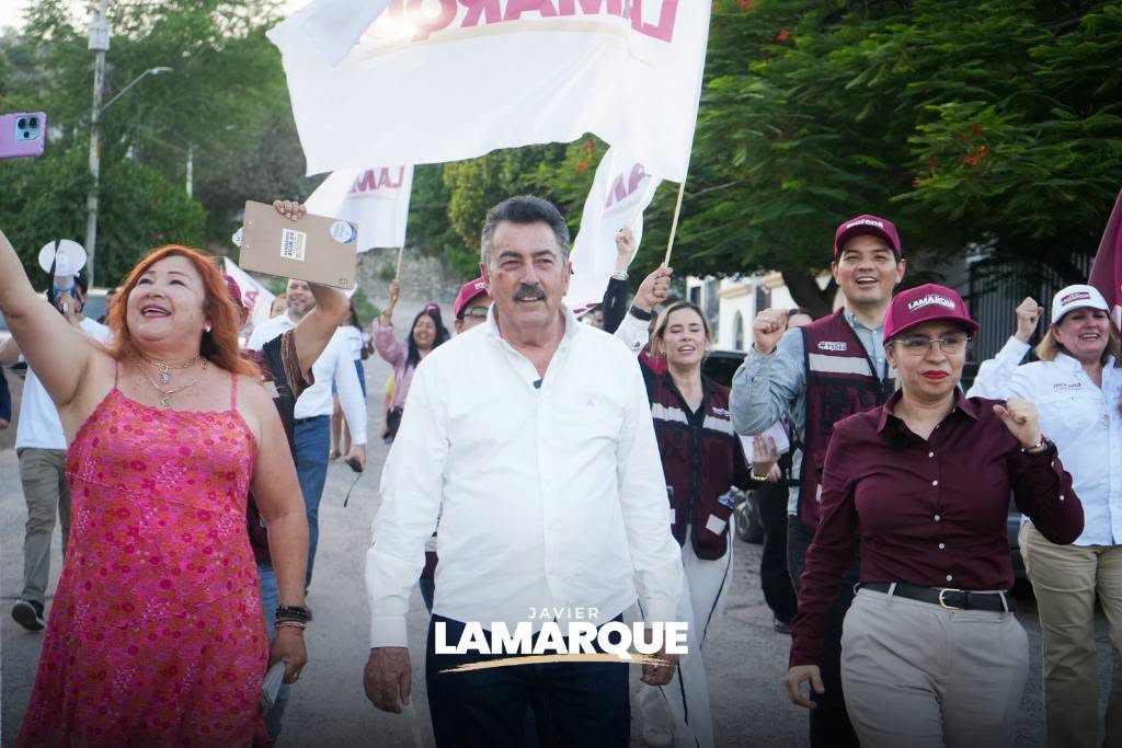 Lamarque y Wendy realizan recorrido en la colonia Café Combate de Hermosillo
