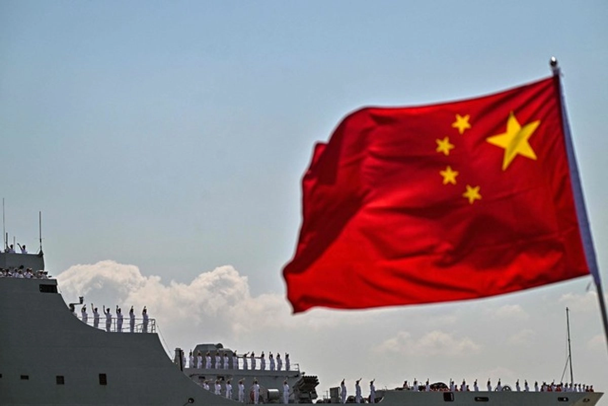 China anuncia restricciones a exportaciones a EU en represalia a sanciones