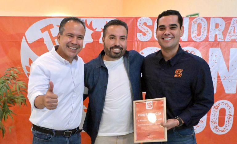 Se suma el ex-emecista Rogelio Cota al proyecto político de Toño Astiazarán