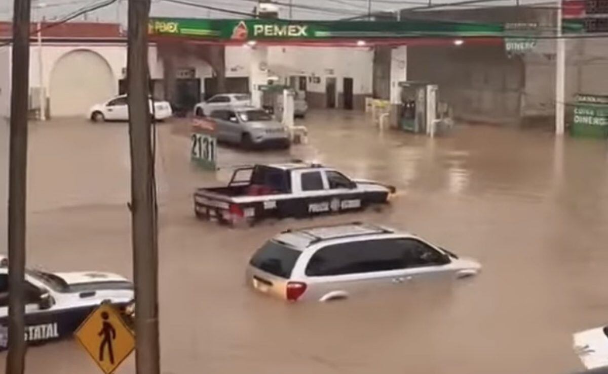 Caos y tragedia por inundaciones en Guaymas y Empalme