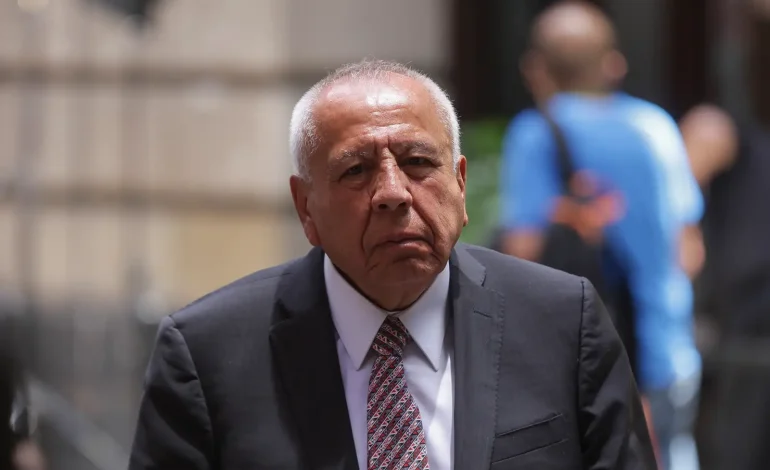 Exoneran a Francisco Garduño, extitular del INM, por muerte de 40 migrantes