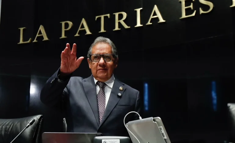 Presidente del Senado propone cruzada contra la corrupción tras cisma en el INE